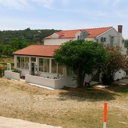 Guesthouse Budima Banići Dış mekan fotoğraf