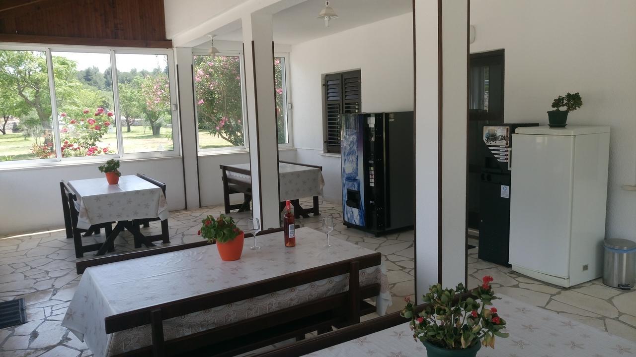 Guesthouse Budima Banići Dış mekan fotoğraf