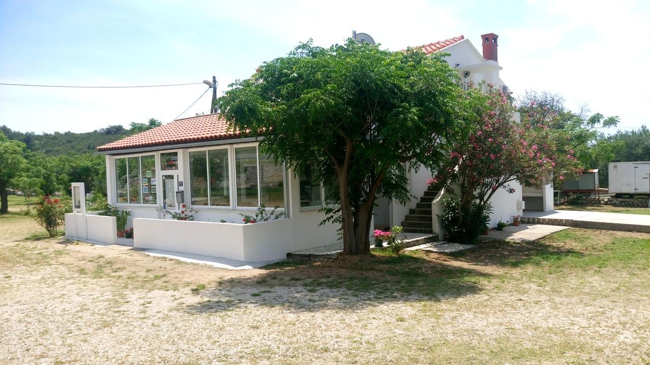 Guesthouse Budima Banići Dış mekan fotoğraf